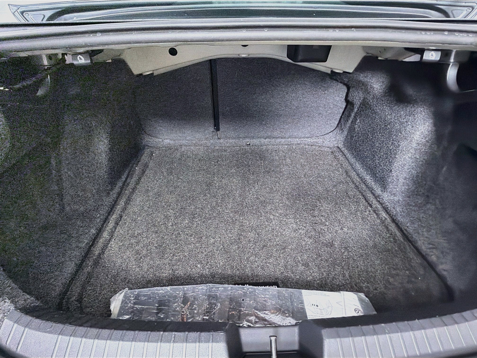 Used 2023 Platinum Gray Metallic Volkswagen SE image 25