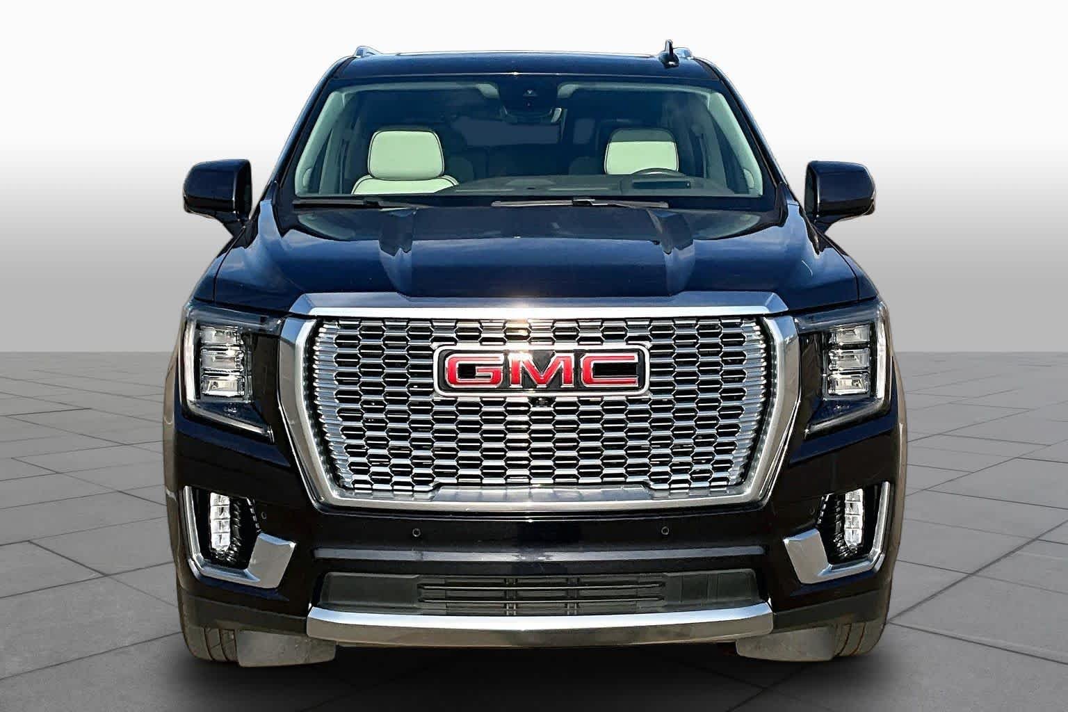 Used 2023 Titanium Rush Metallic GMC Denali image 4