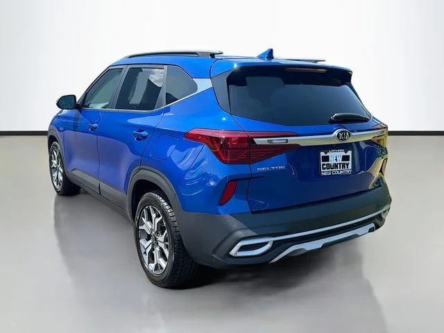Used 2021 Blue Kia EX image 5