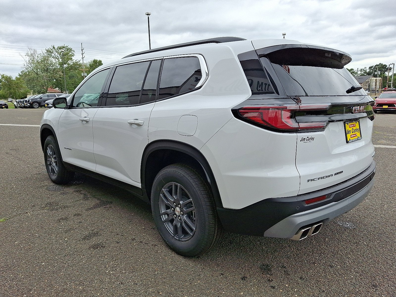 2026 GMC Acadia Elevation - Photo 3