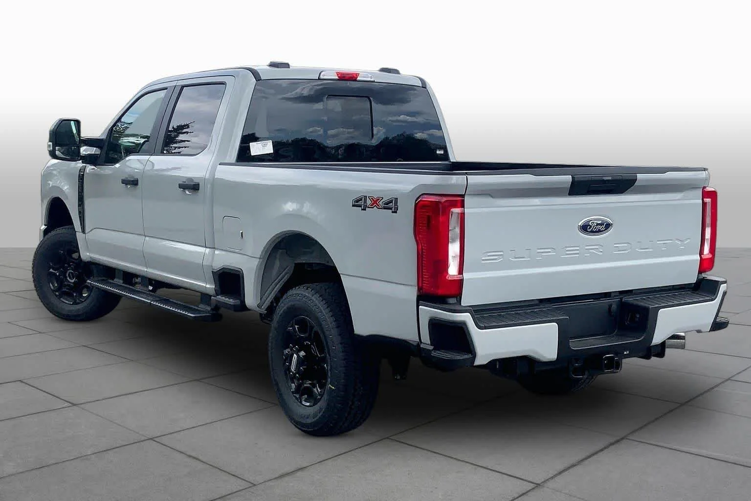 New 2026 Avalanche Ford XL image 3