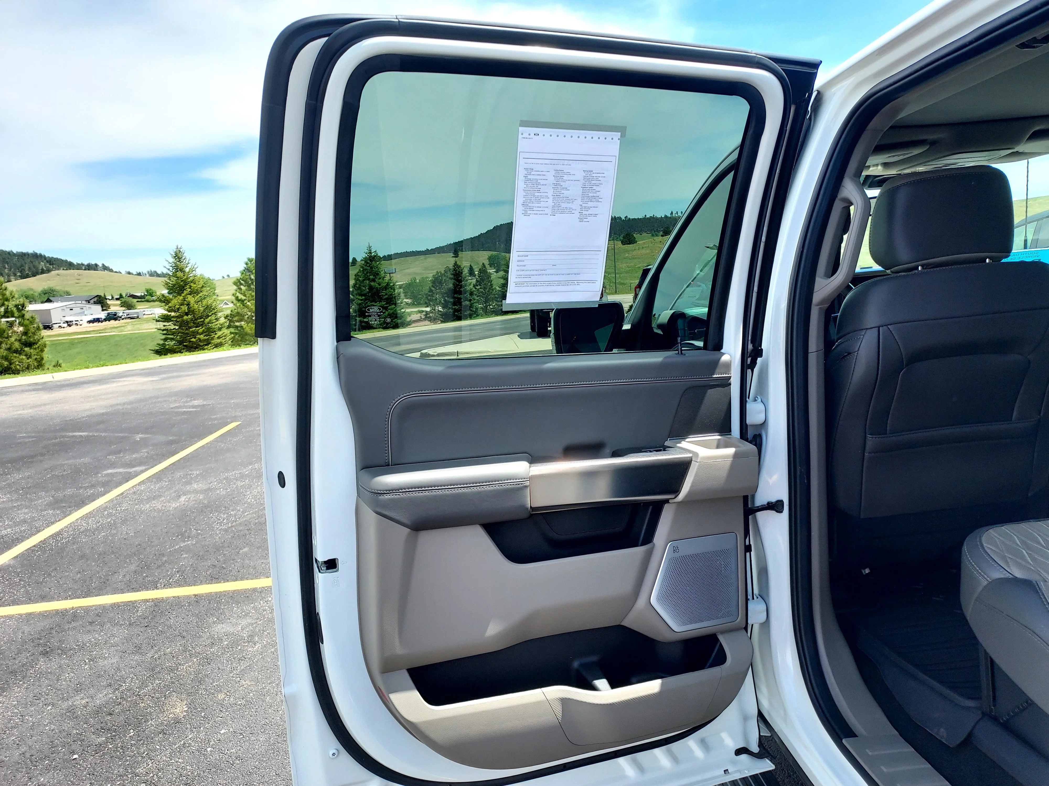 Used 2024 White Ford Platinum image 16