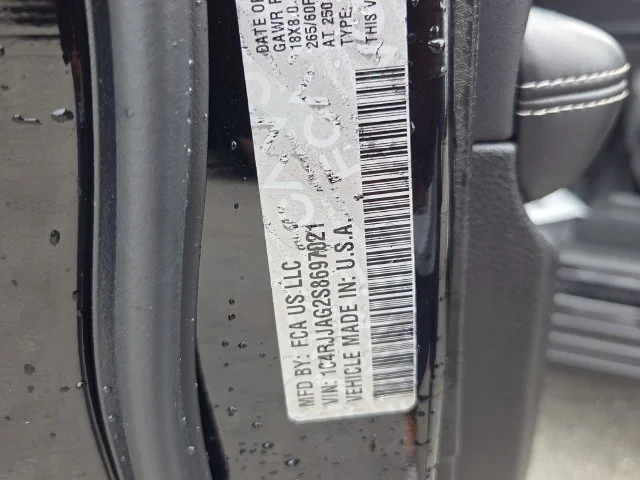 Used 2025 Black Jeep Laredo image 6