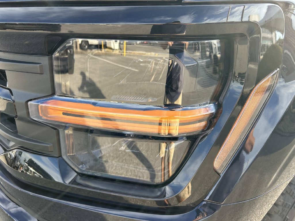 New 2026 Antimatter Blue Metallic Ford XLT image 9