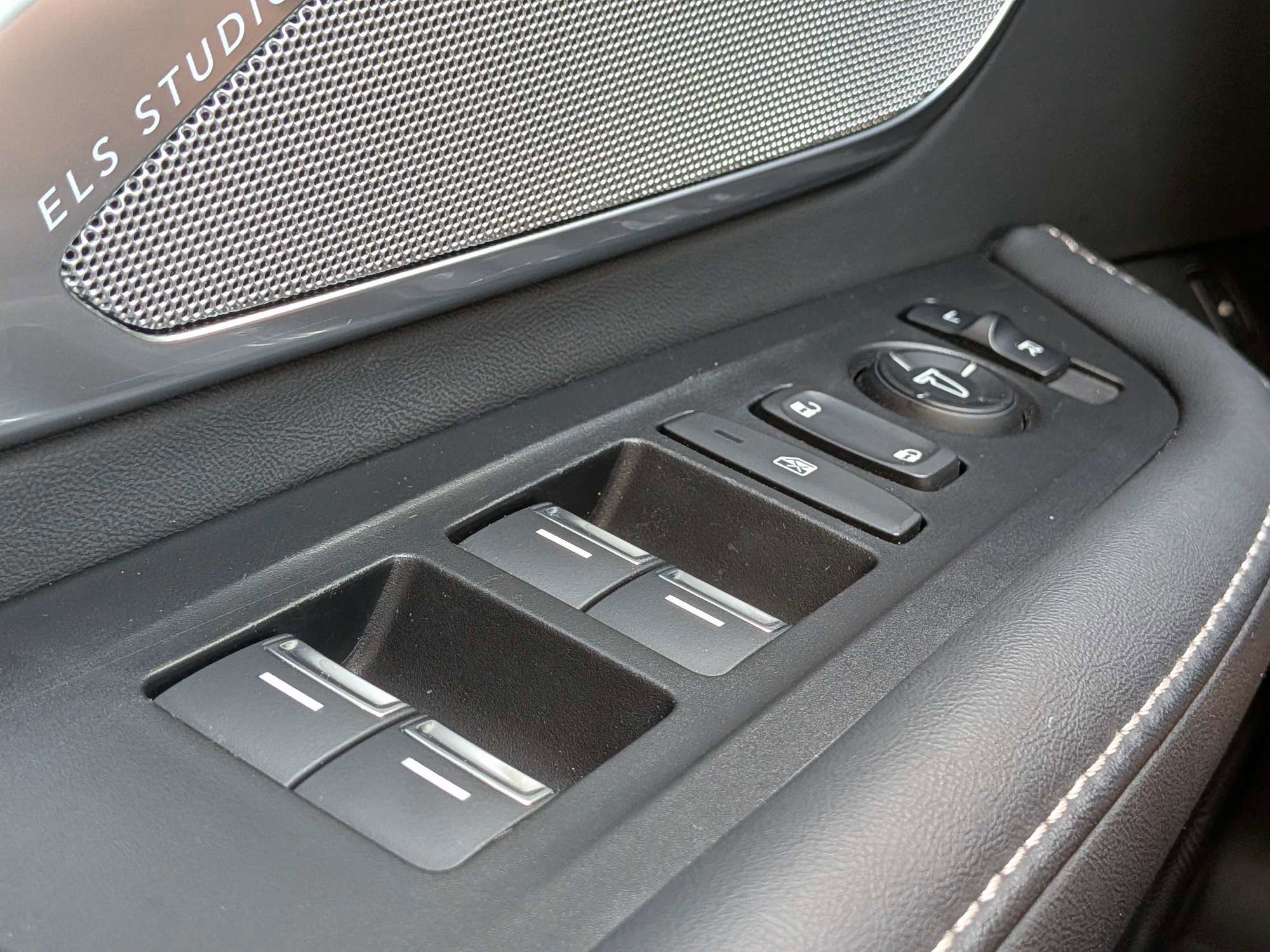 Used 2023 Majestic Black Pearl Acura Technology Package image 66