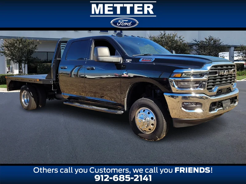 Black 2025 RAM 3500 Chassis Tradesman Crew Cab LB DRW 4WD Pickup Truck Four-Wheel Drive 8-Speed Automatic