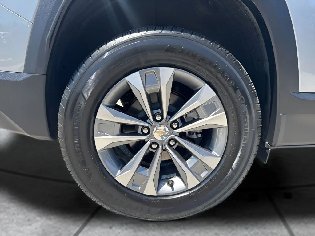 Used 2026 Gray Chevrolet LT image 31