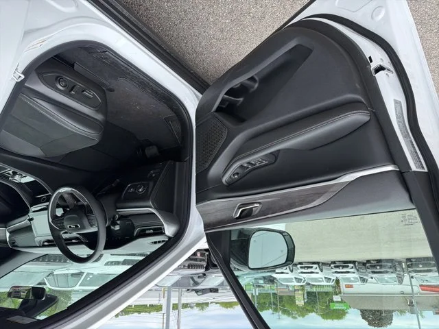 New 2026 White Jeep Altitude image 11