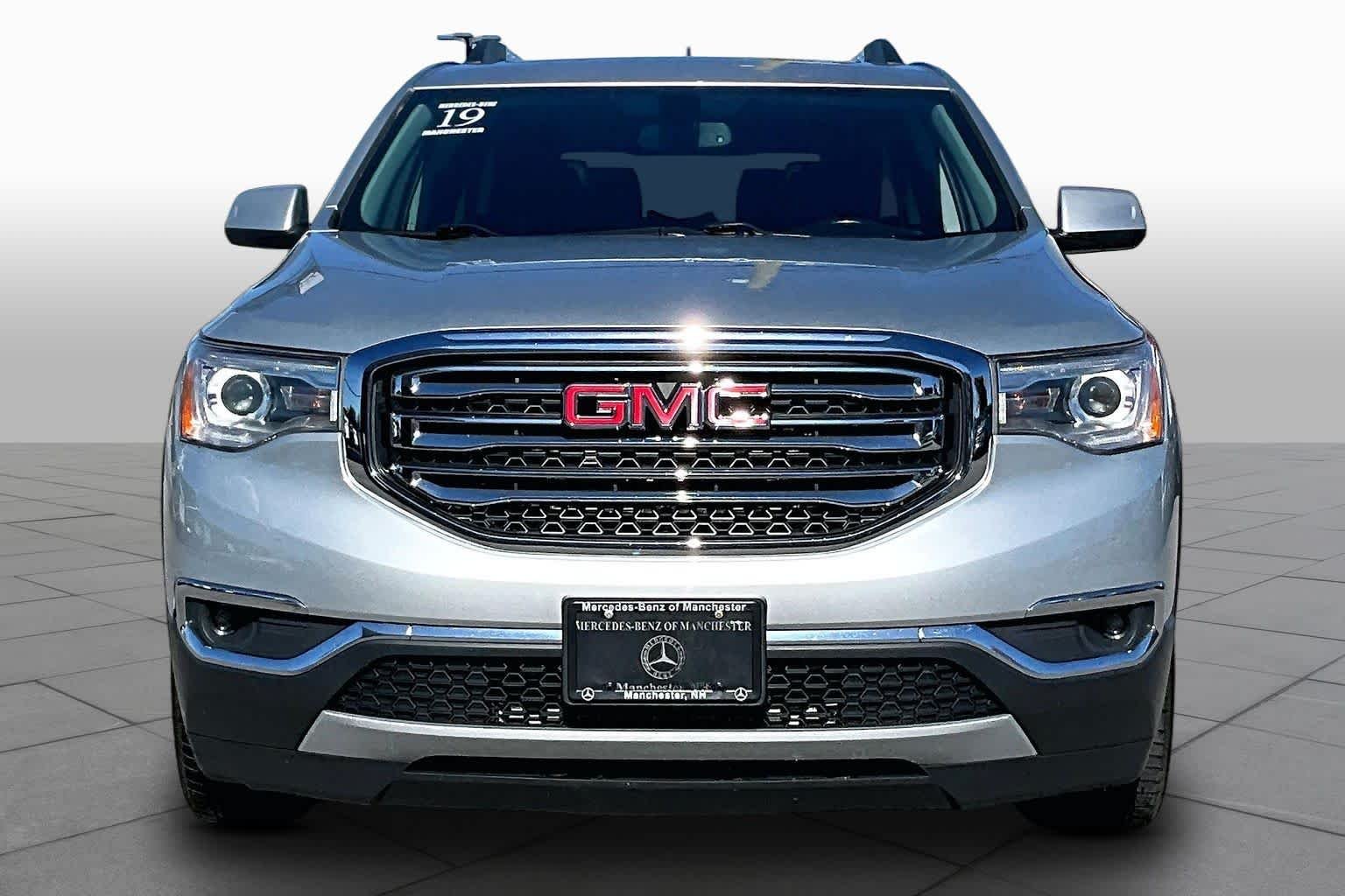 Used 2019 Quicksilver Metallic GMC SLT image 4
