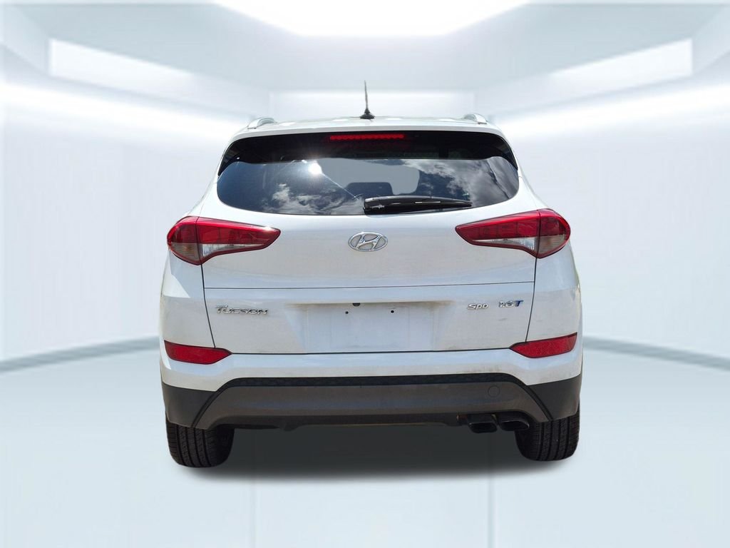 Used 2016 White Hyundai Sport image 5