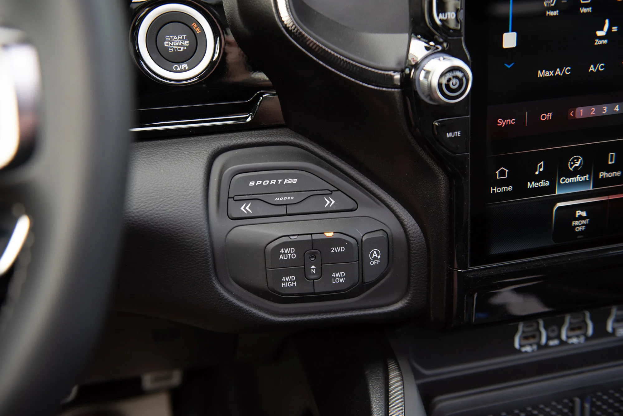 New 2026 Black RAM Sport* image 13