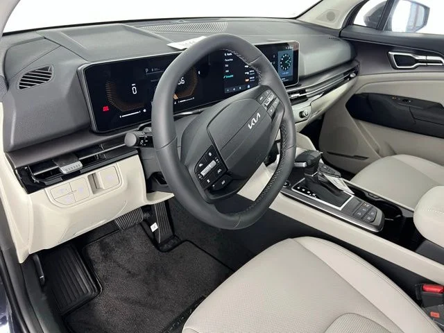 New 2026 Gray Kia EX image 10