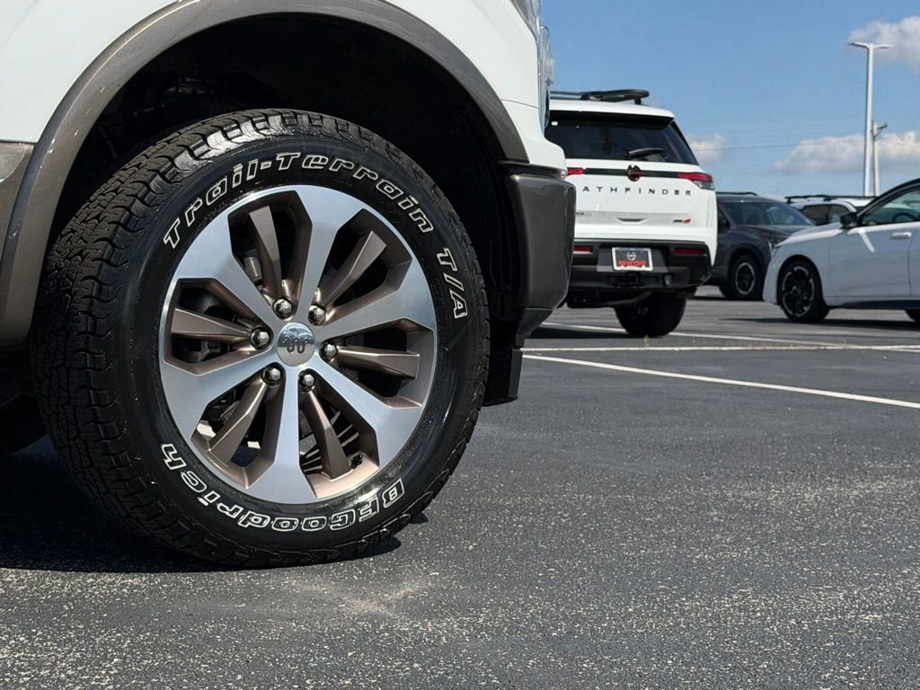 Used 2019 White Ford King Ranch image 45