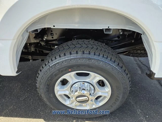 New 2026 White Ford XLT image 8
