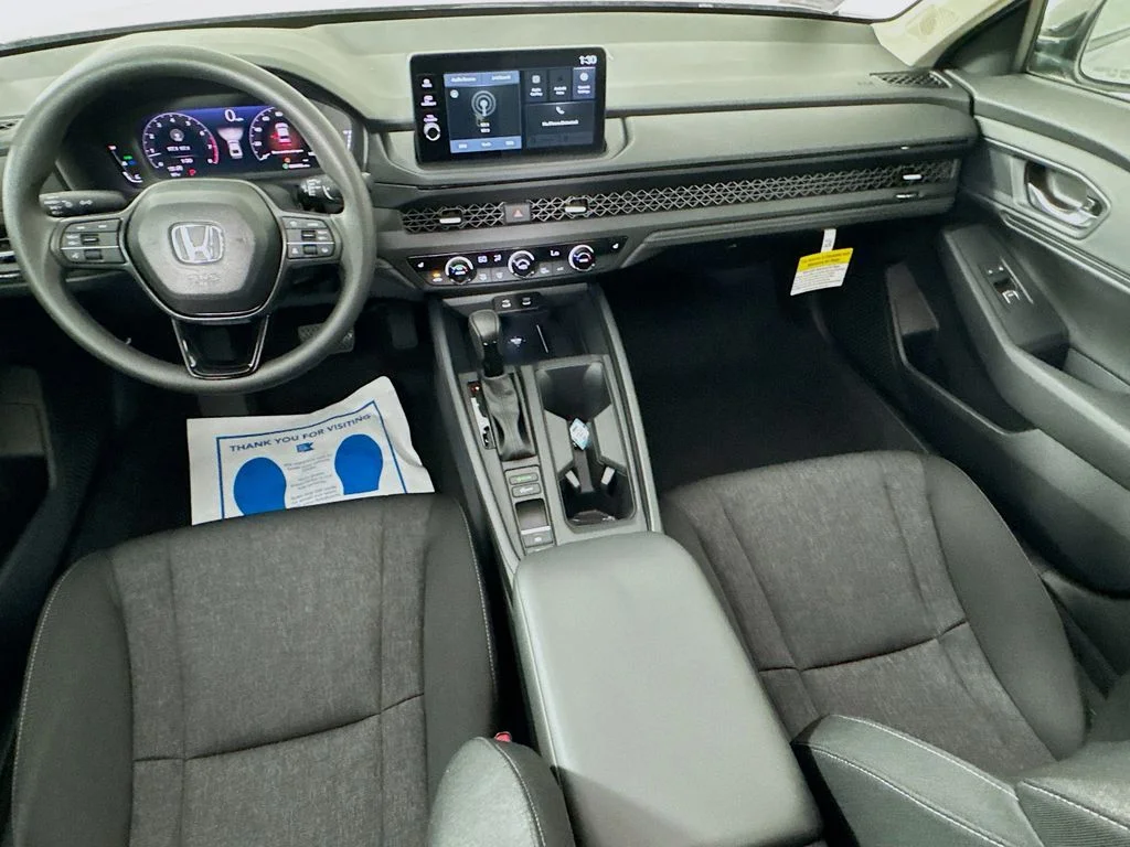 New 2026 Urban Gray Pearl Honda SE image 32