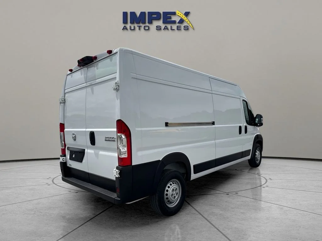 Used 2026 White Ram High Roof image 5