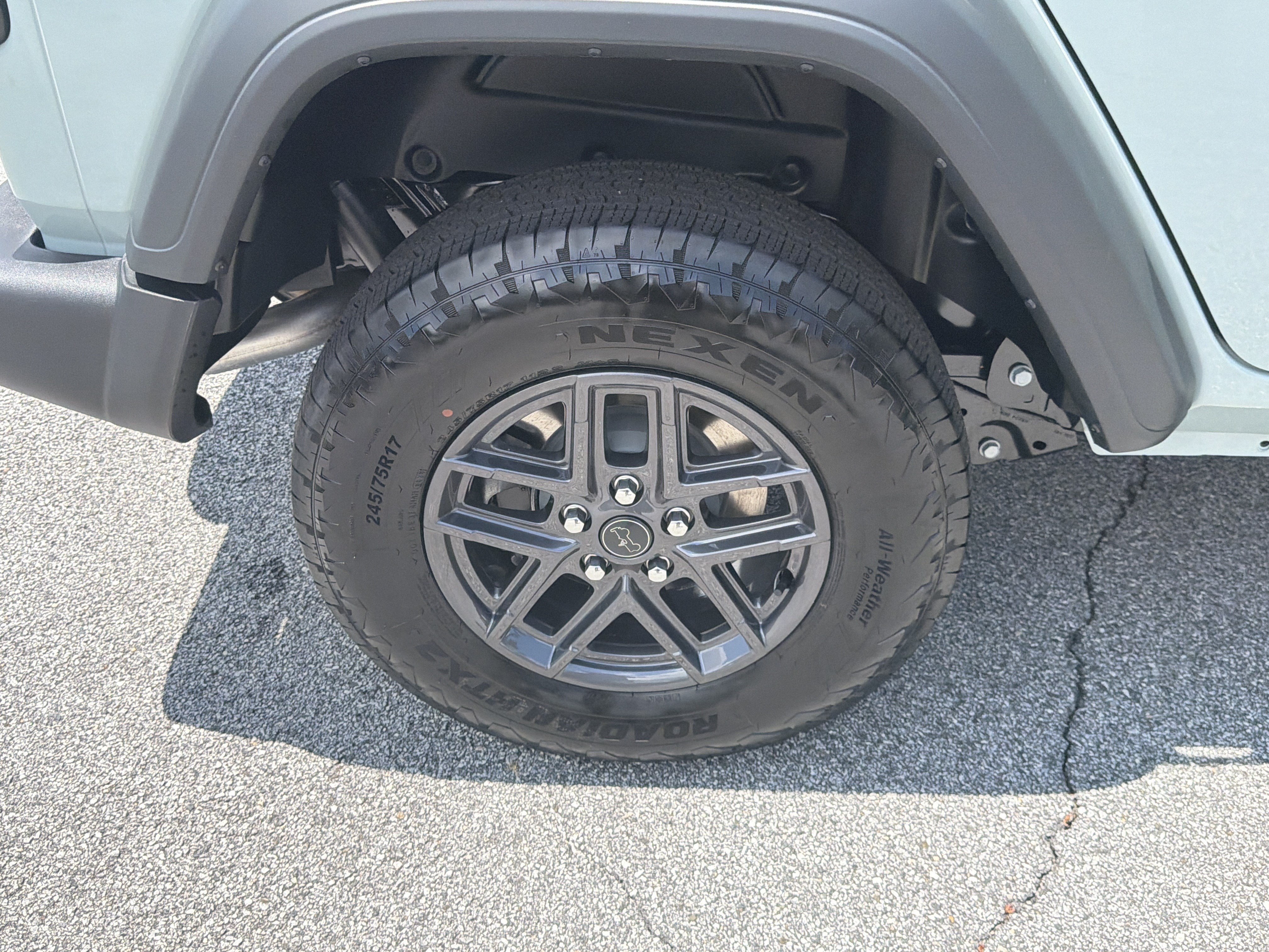 New 2026 Earl Clearcoat Jeep Sport image 21