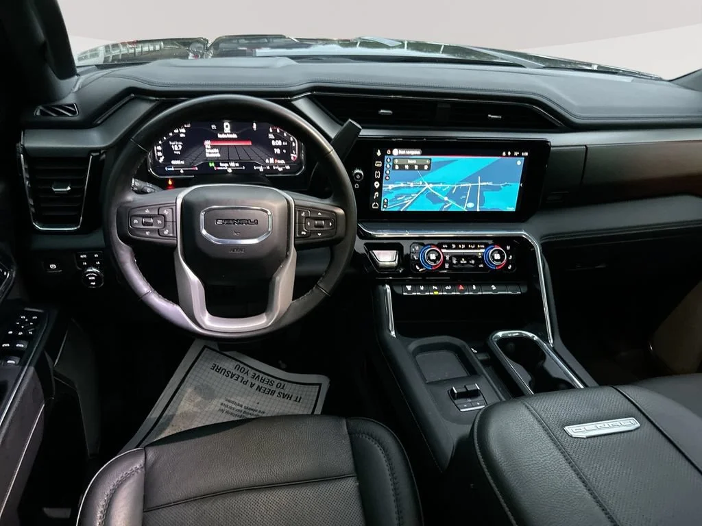 Used 2024 Onyx Black GMC Denali image 25