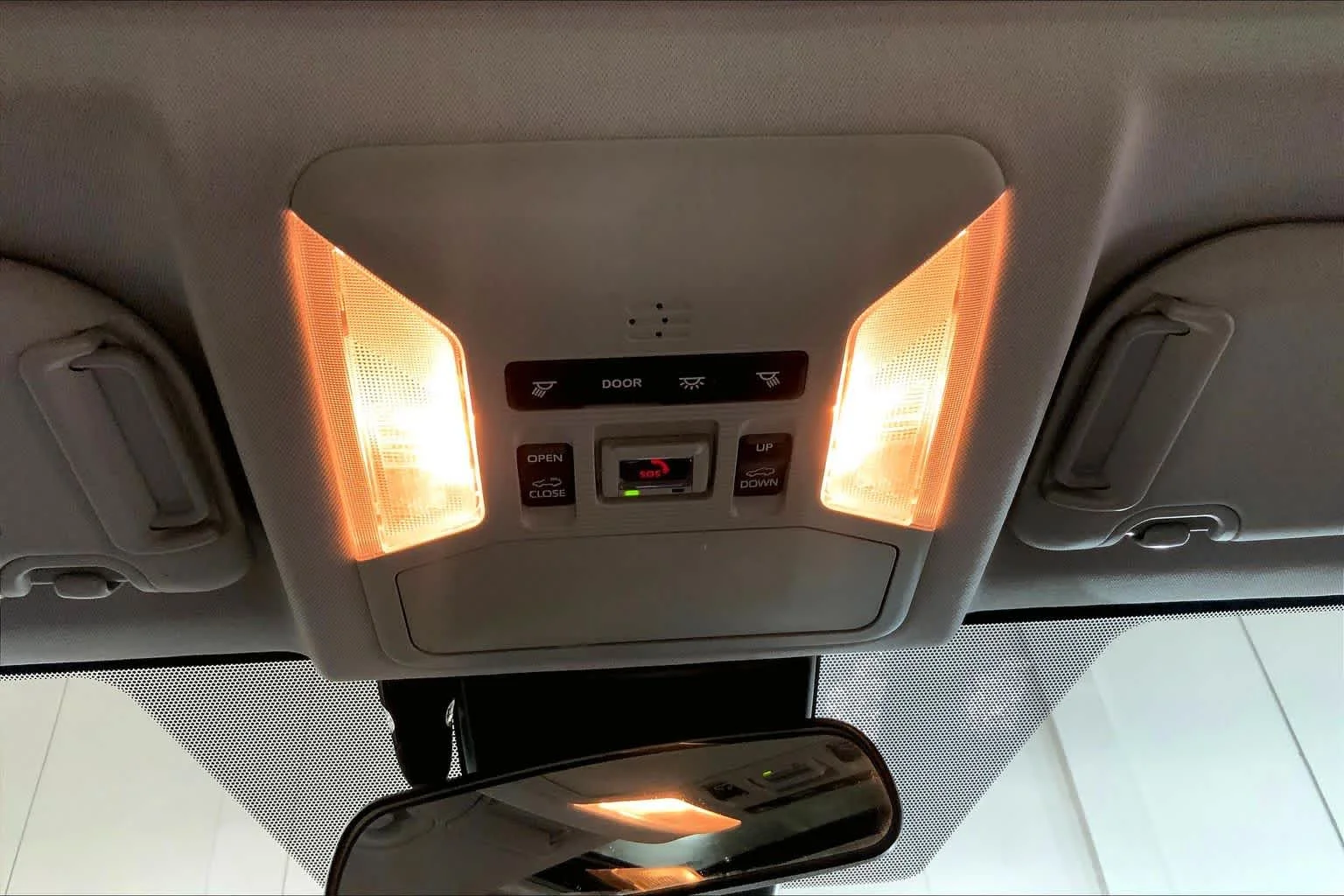 Used 2020 Magnetic Gray Metallic Toyota XLE image 34
