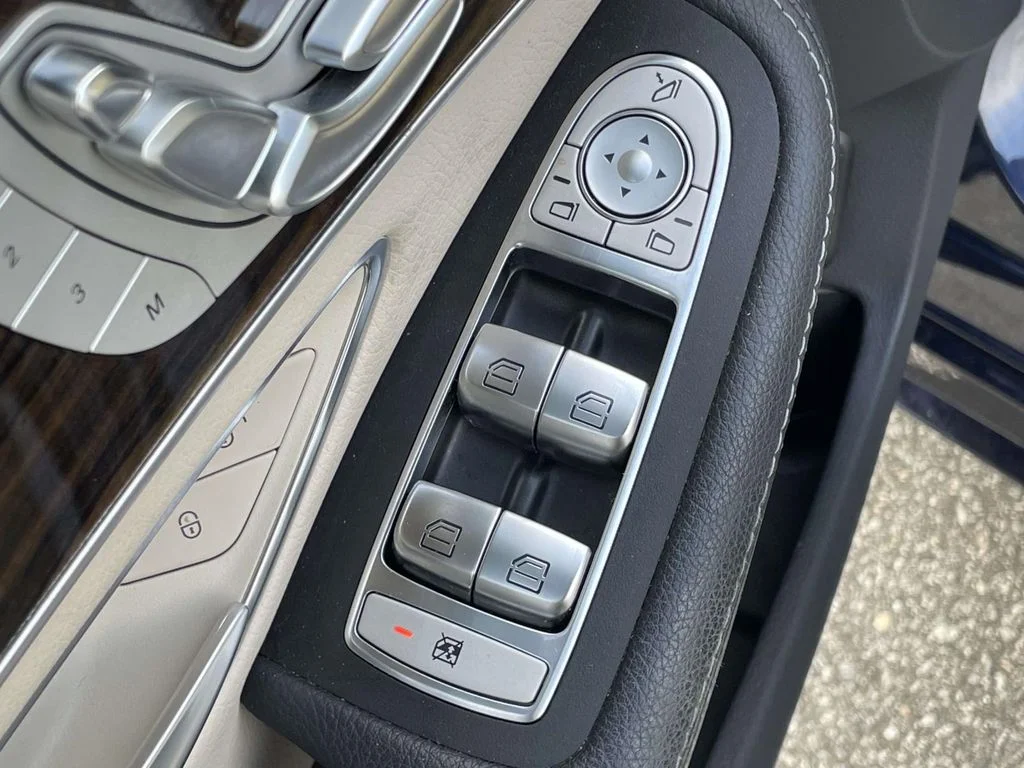2020 Mercedes-Benz C-Class Sedan C300 - Photo 6