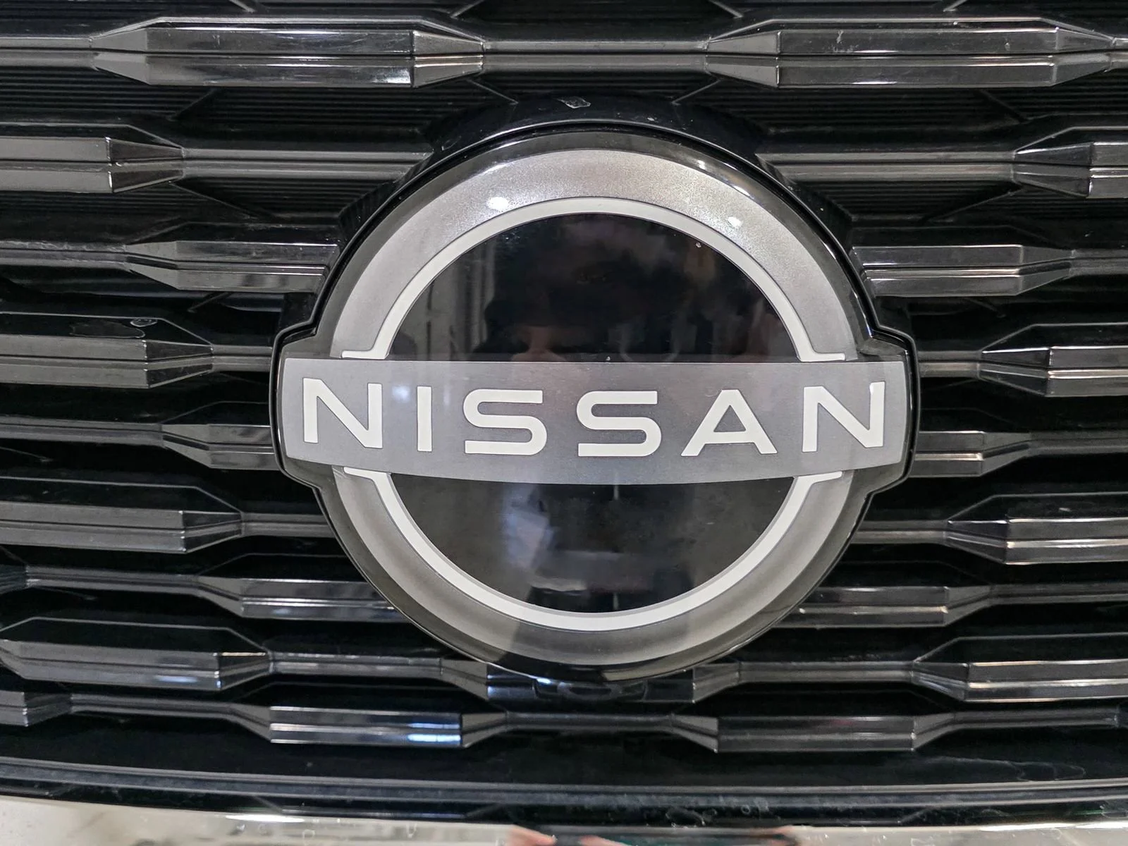 2023 Nissan Rogue SV - Photo 13