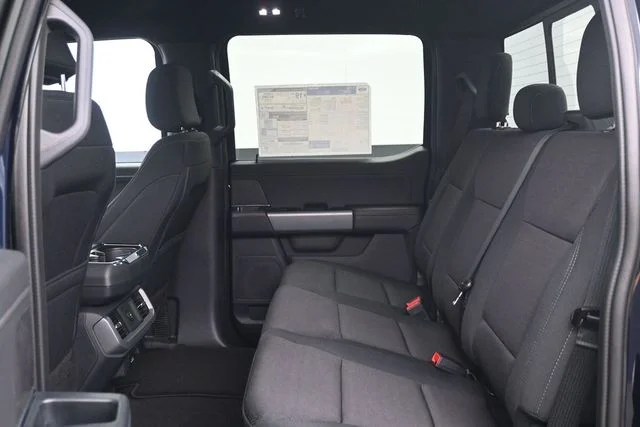 New 2026 Antimatter Blue Metallic Ford XLT image 5