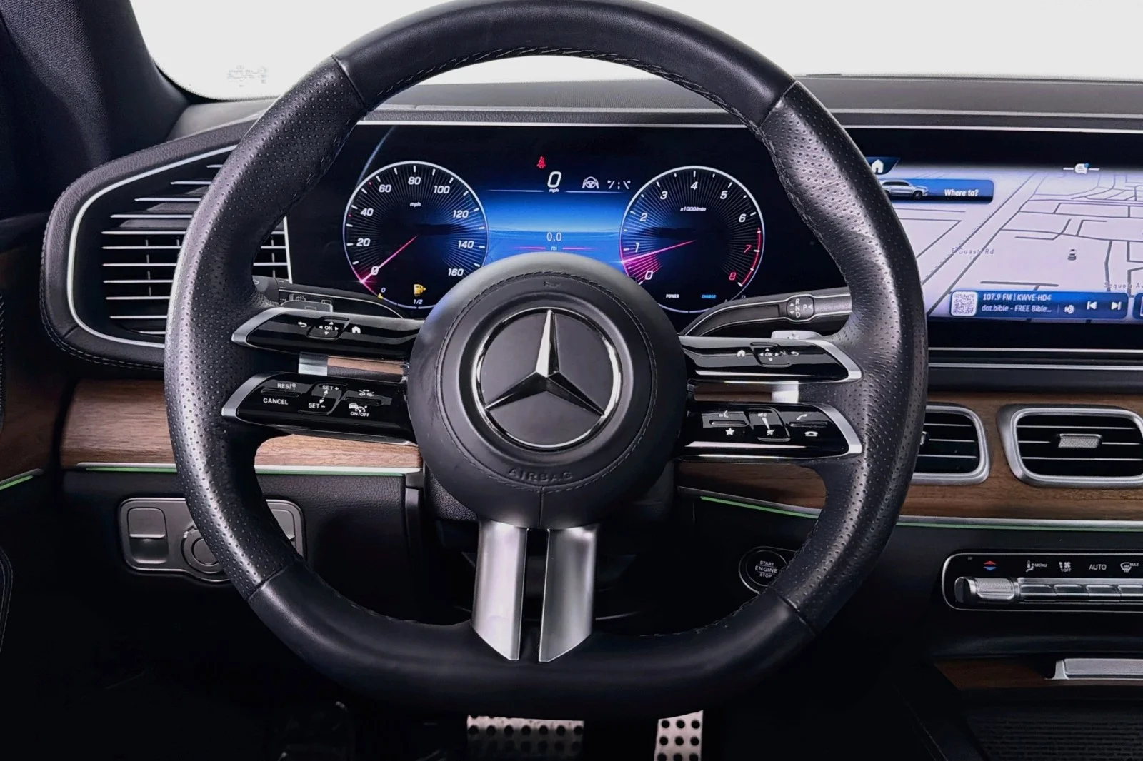 Certified Used 2025 Cirrus Silver Metallic Mercedes-Benz 450 image 20