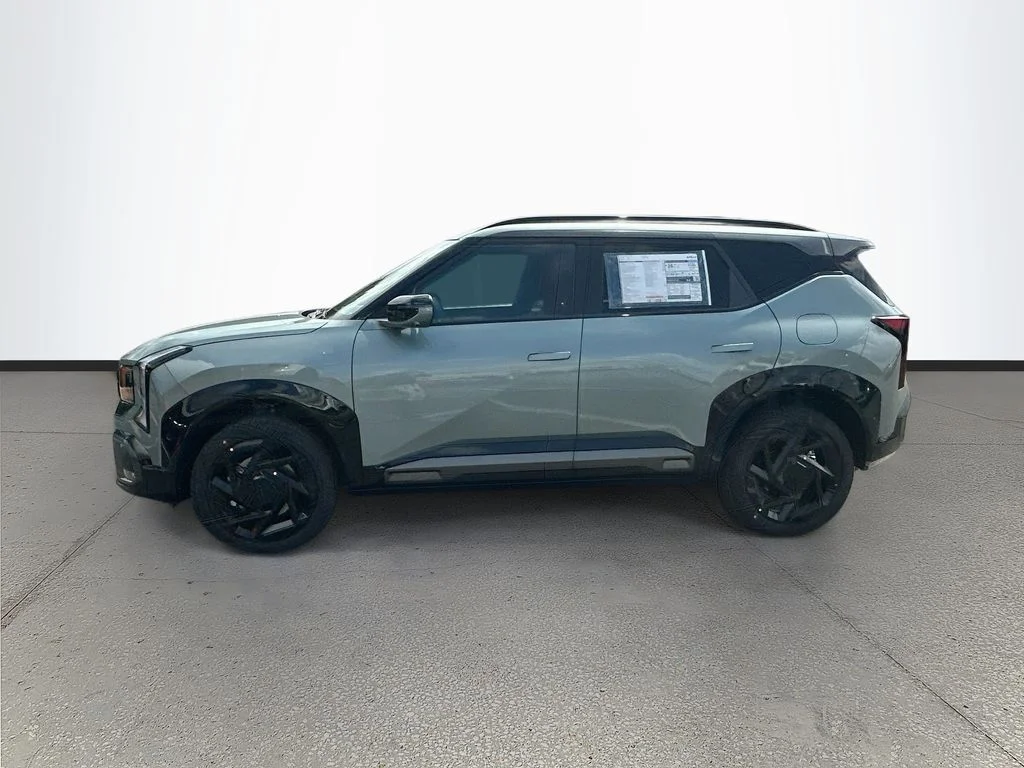 New 2027 Iceberg Green Kia X-Line SX image 4