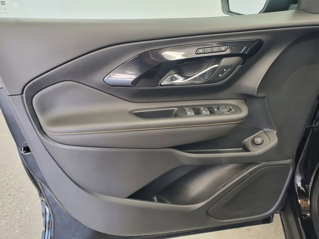 Used 2023 Black GMC AT4 image 10