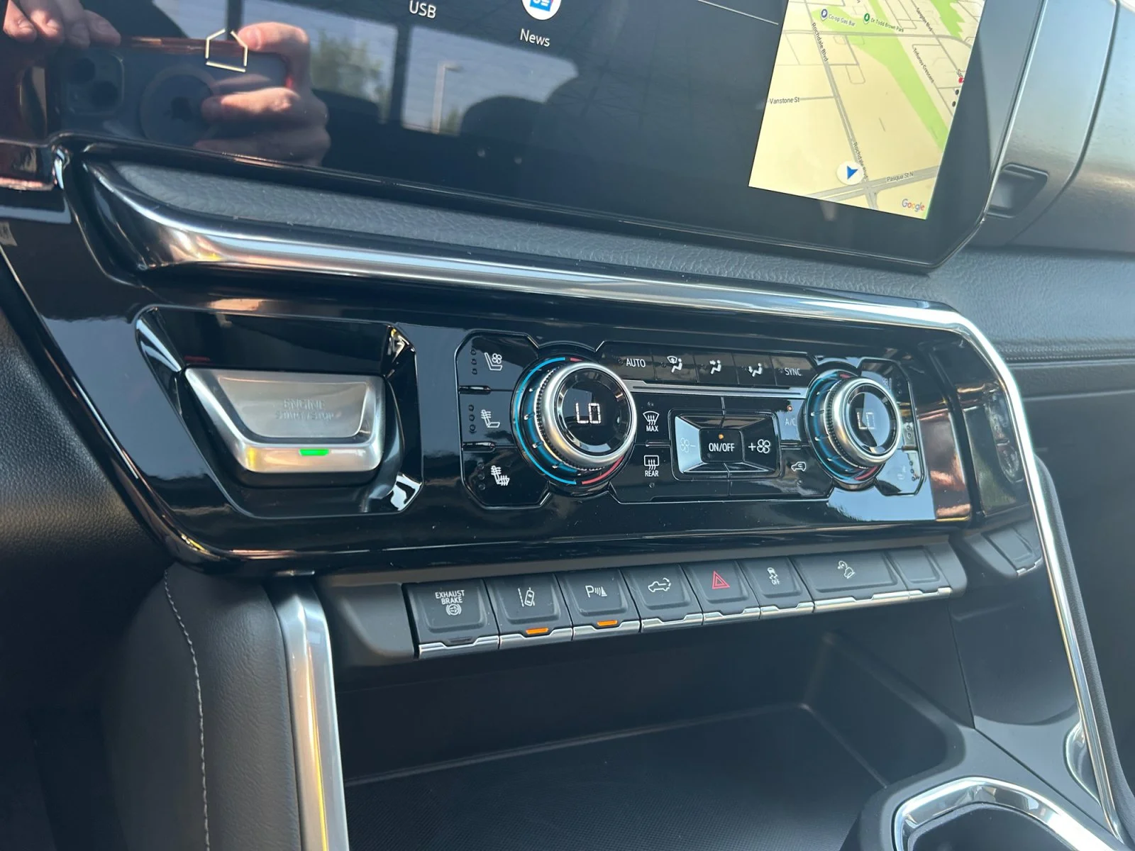New 2026 Glacier White Tricoat GMC Denali image 24