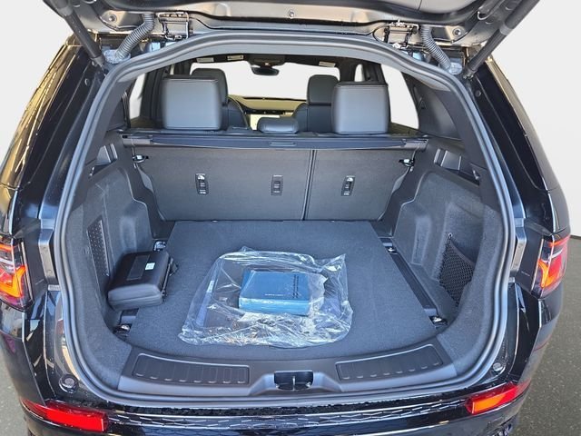 New 2026 Santorini Black LAND ROVER  image 10