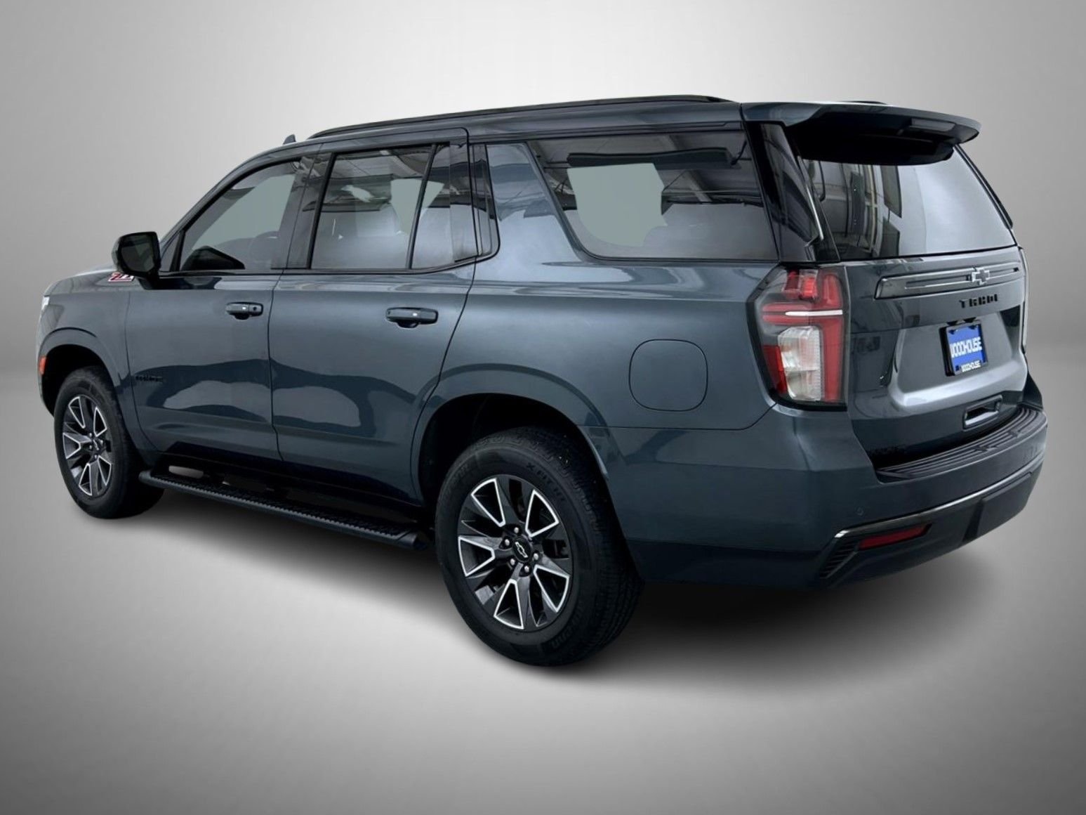 Used 2021 Gray Chevrolet Z71 image 7