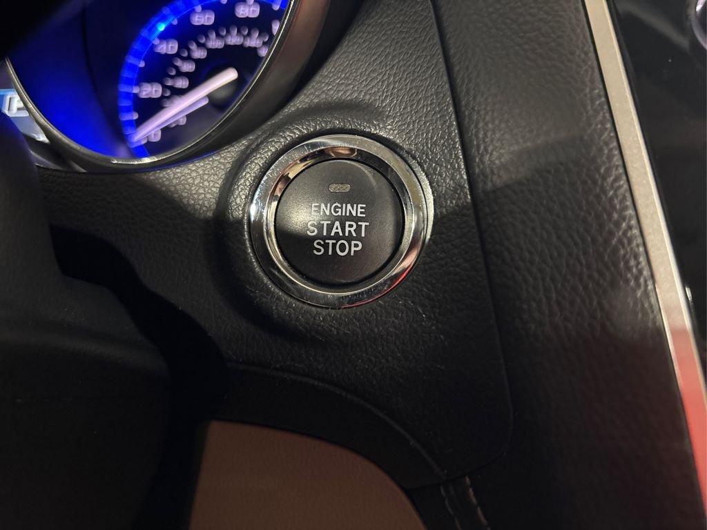 Used 2019 Gray Subaru 2.5i image 19