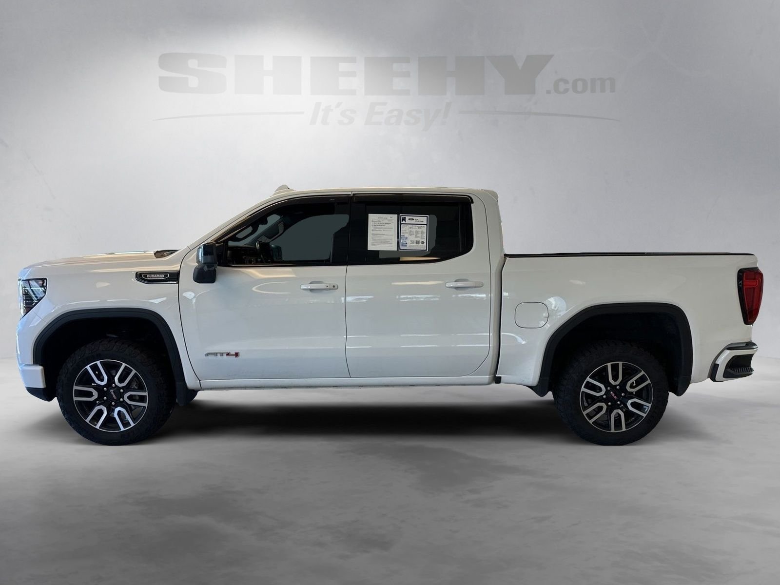 Certified Used 2023 White GMC AT4 image 18