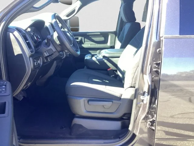 New 2027 Granite Ram TRADESMAN CREW CAB 4X4 6