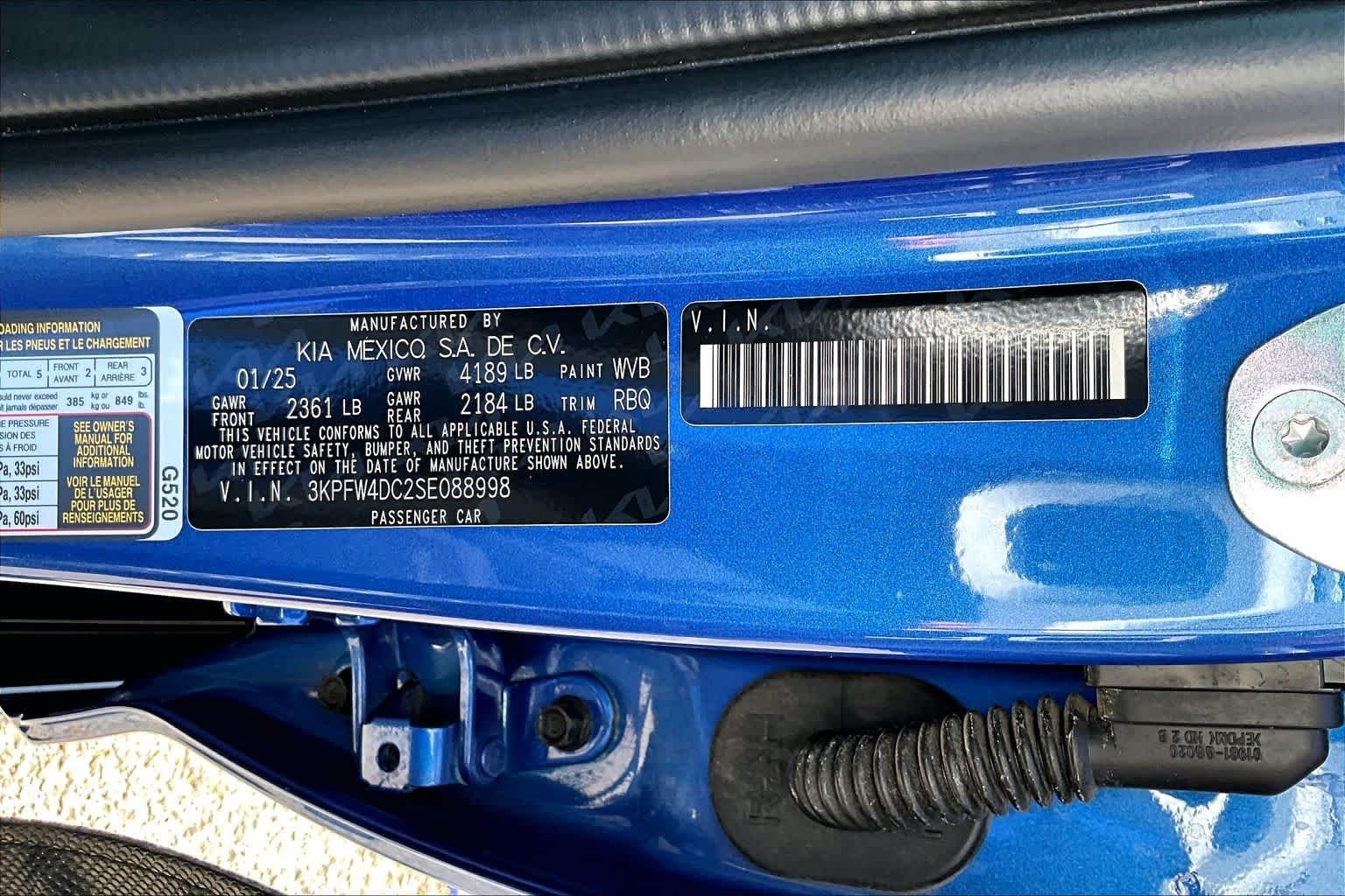 Certified Used 2025 Wave Blue Kia GT-Line Turbo image 34