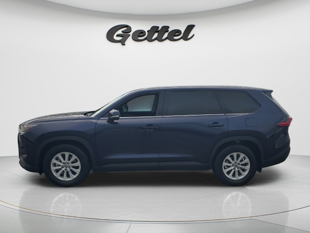Certified Used 2026  Toyota XLE image 8