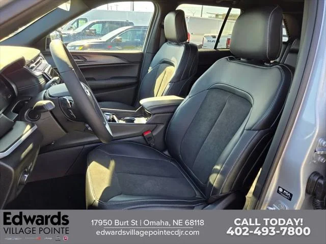 2025 Jeep Grand Cherokee Altitude - Photo 26
