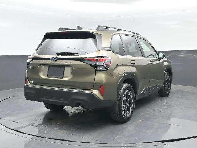 Certified Used 2025 Autumn Green Metallic Subaru Premium image 22