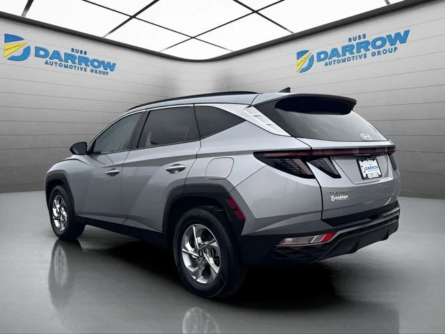 Used 2023 Silver Hyundai SEL image 3