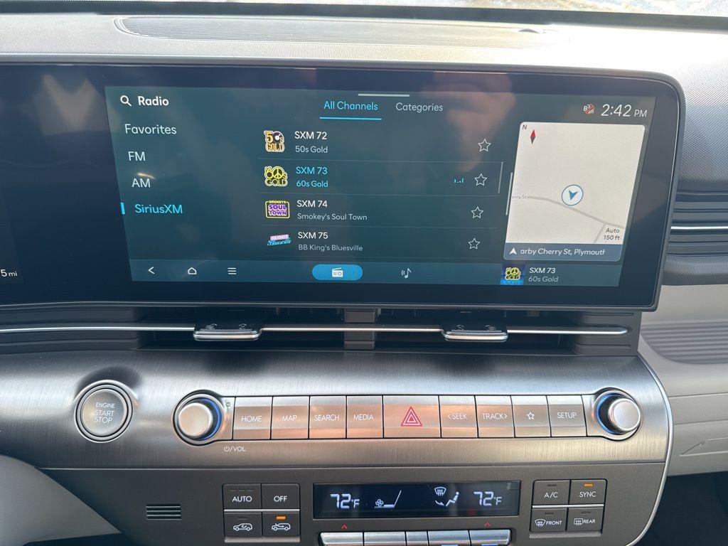 New 2026 White Hyundai Limited AWD image 23