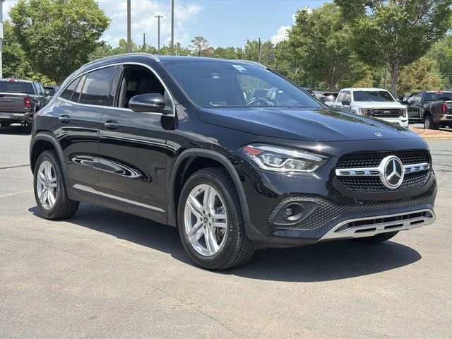 Used 2023  Mercedes-Benz GLA 250 image 15