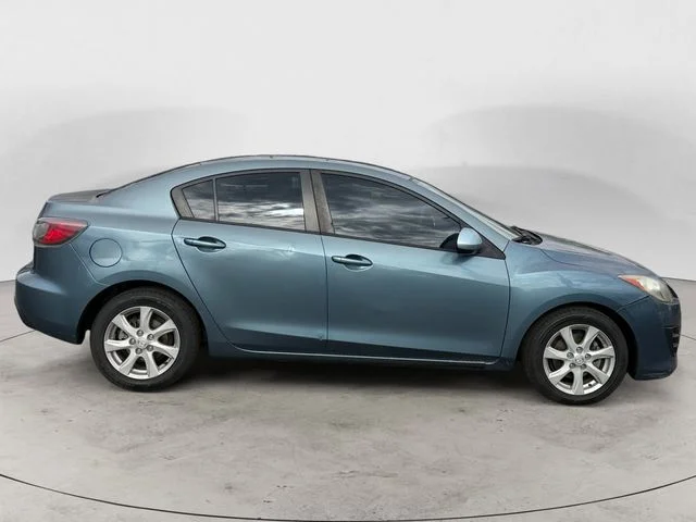 Used 2010 Blue Mazda i Touring image 4