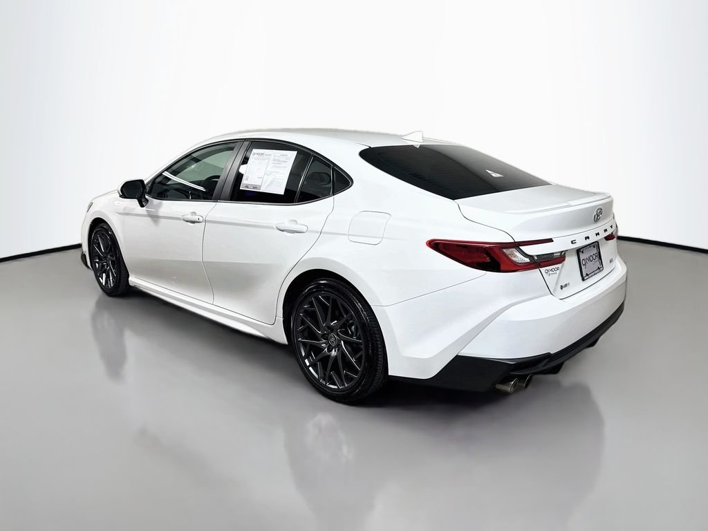 Used 2025 Ice Cap Toyota SE image 5