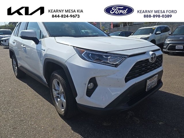 2020 Toyota RAV4 Hybrid XLE