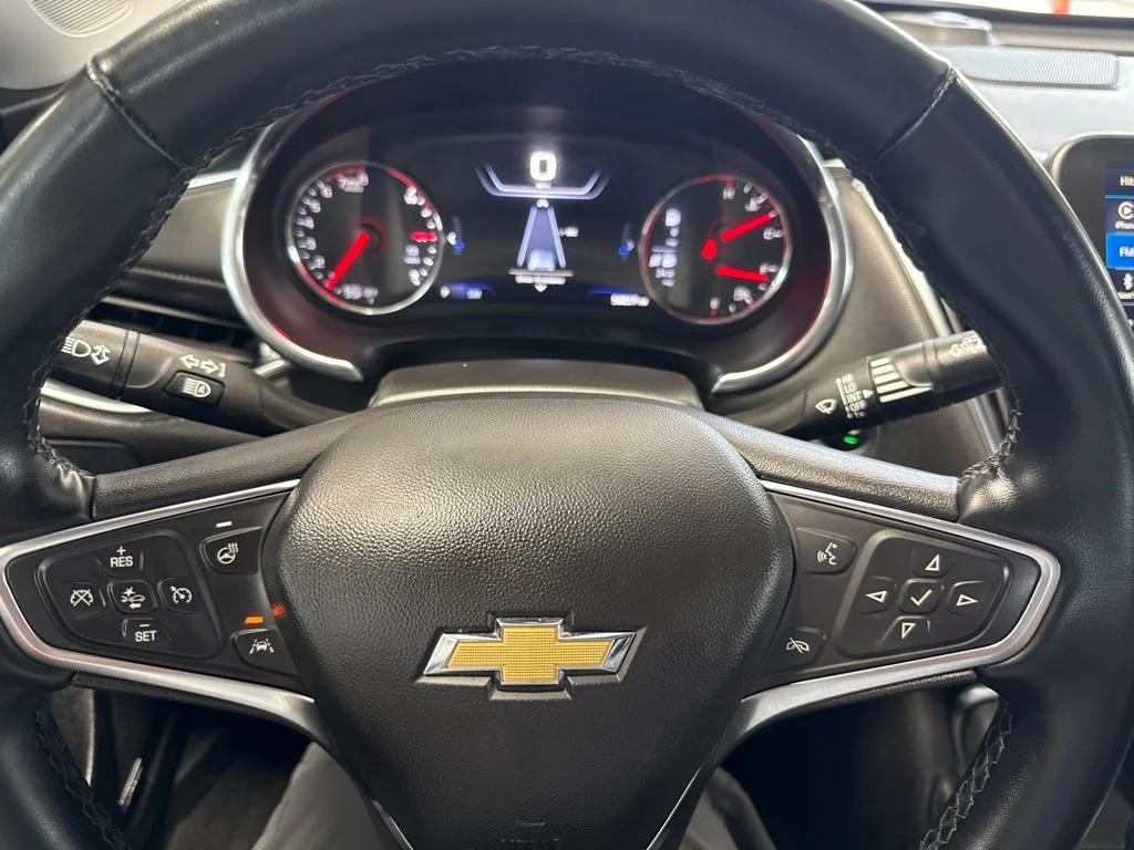 Used 2024 Gray Chevrolet LT image 19
