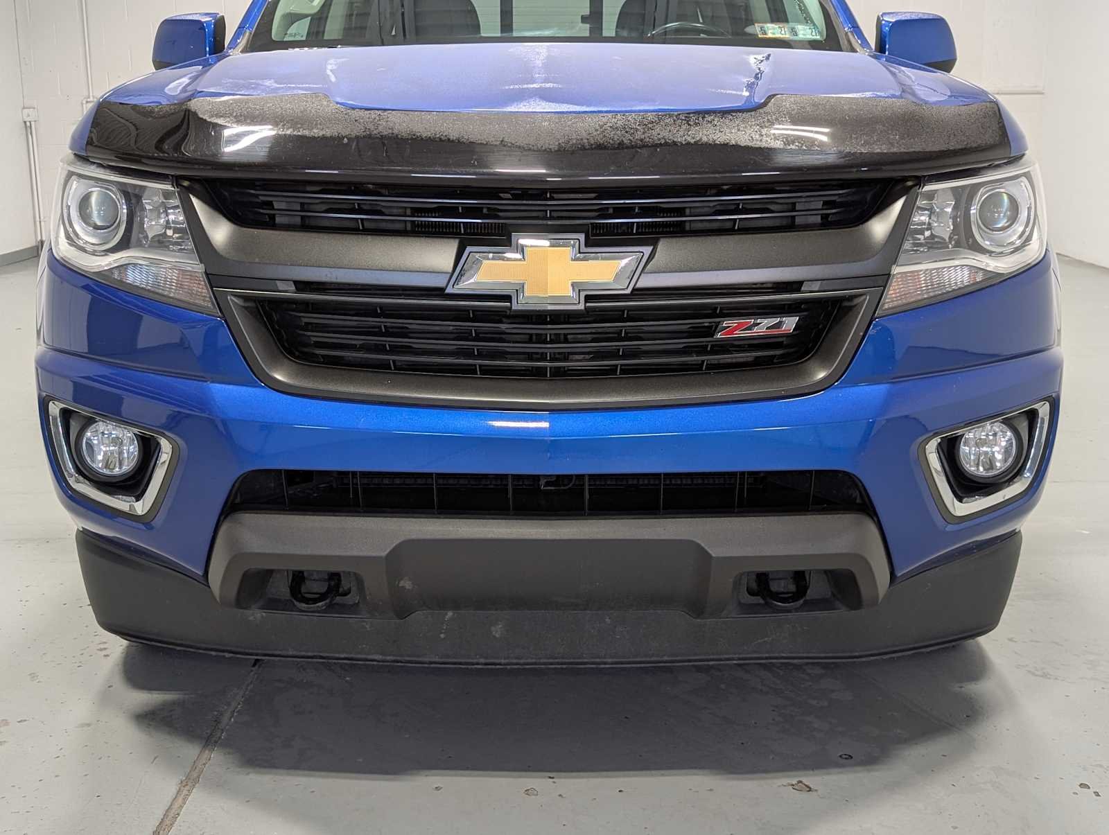 Used 2019 Kinetic Blue Metallic Chevrolet 4WD Z71 image 2