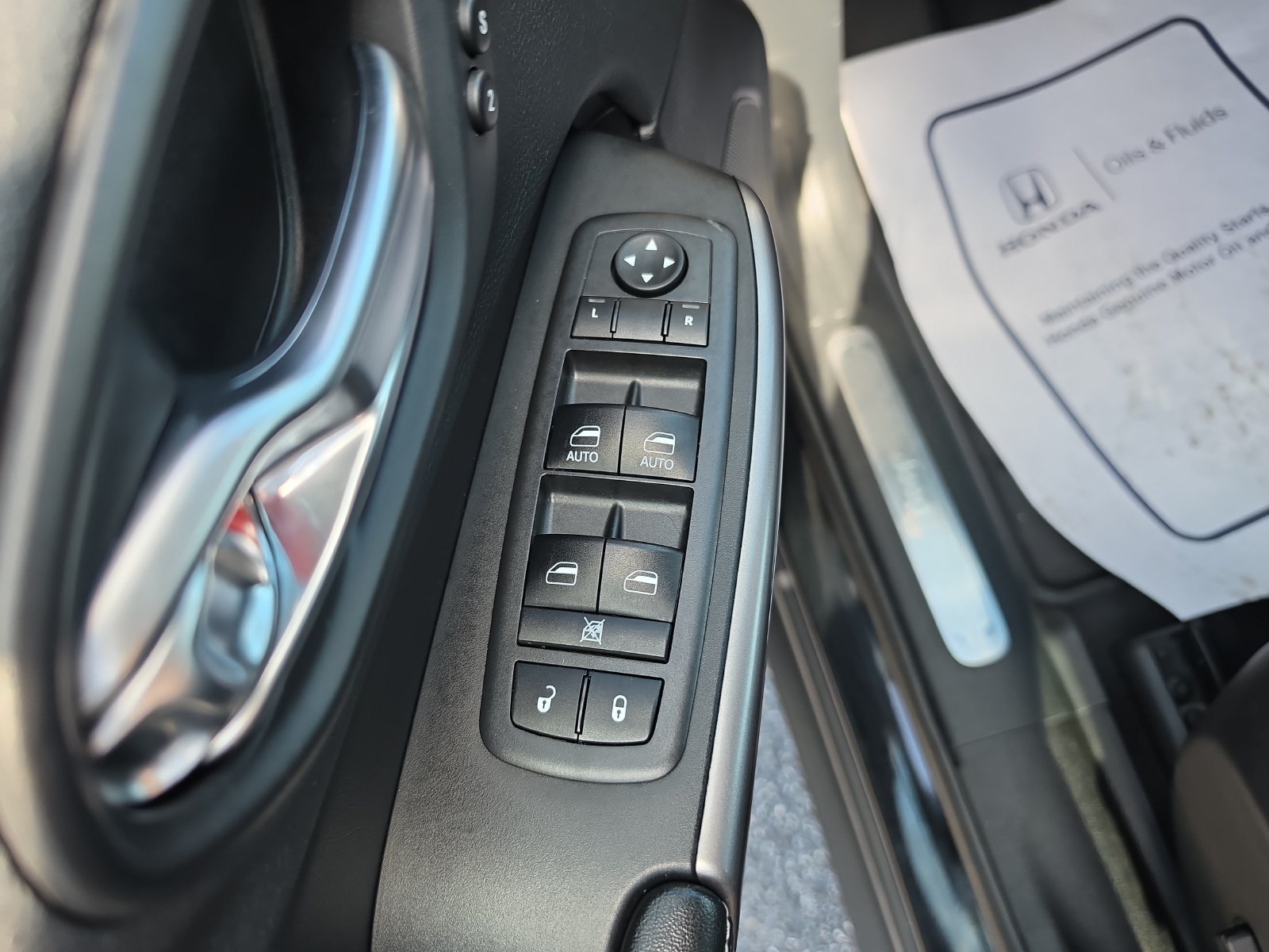 Used 2019 Black Jeep Limited image 14
