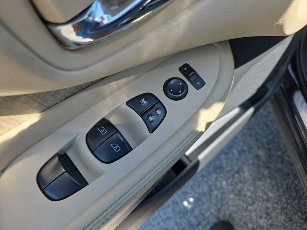 Used 2024 Black Nissan SV image 20