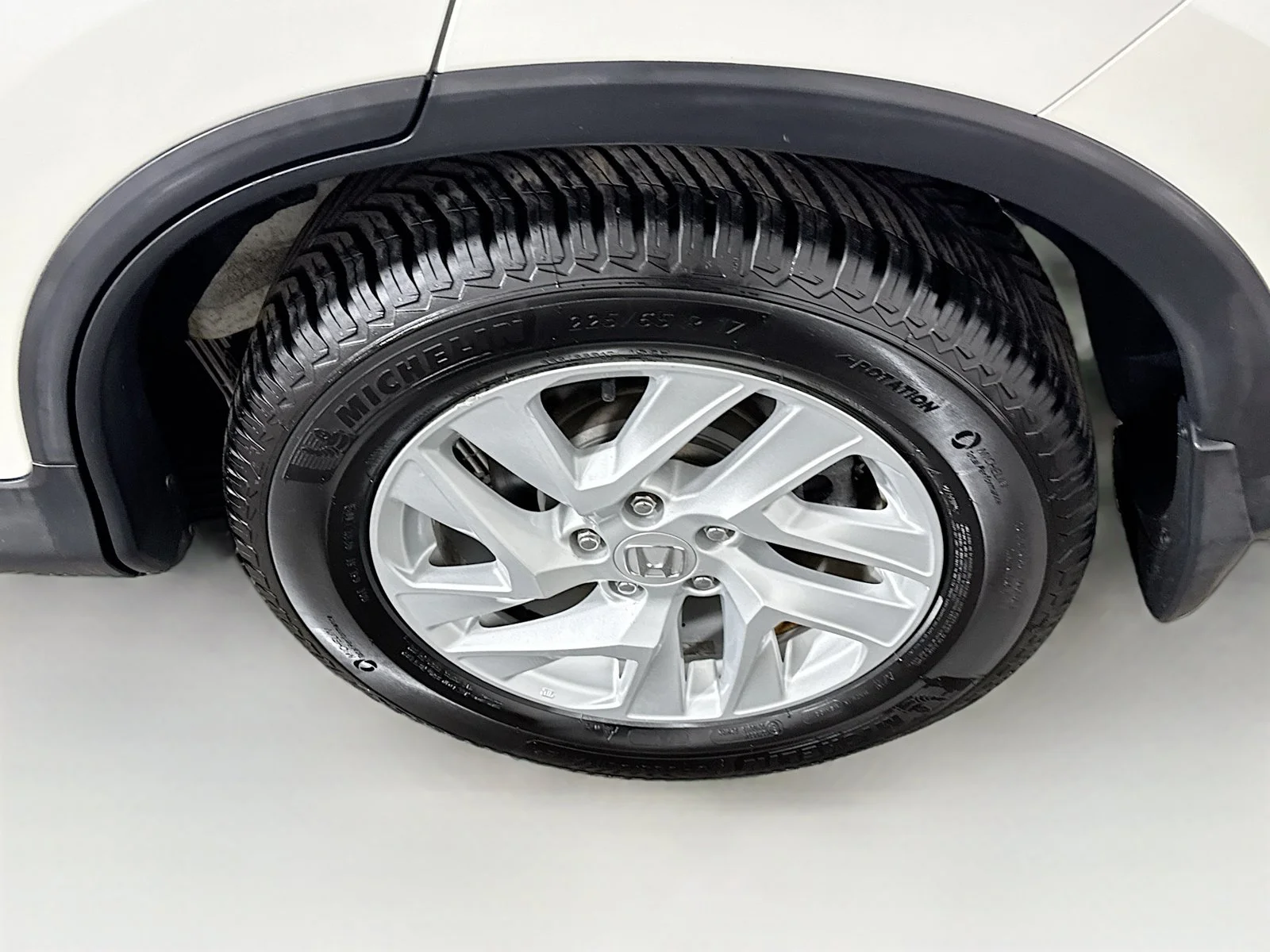 Used 2015 White Honda EX image 5